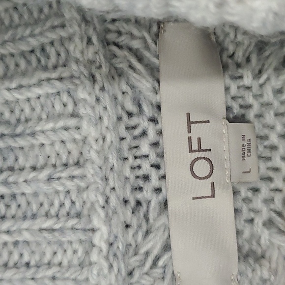 Loft Womens Sweater Gray Cable Knit Cowl Neck Large - Picture 4 of 9